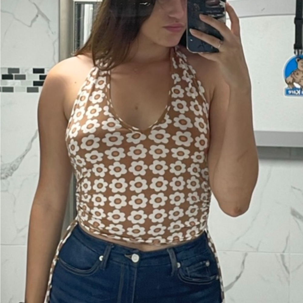 PERFECT CONDITION Medium Brown cool SUMMER CROP TOP. Mixed Threads Los Angeles.